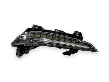 991.631.152.05 — Corner light / turn signal, RH — Porsche 991.1 GT3 Cup — photograph of the actual part (1 of 3)